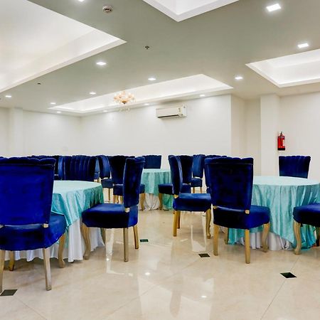 Palette Calista Premium Resort Samalkha Exterior photo